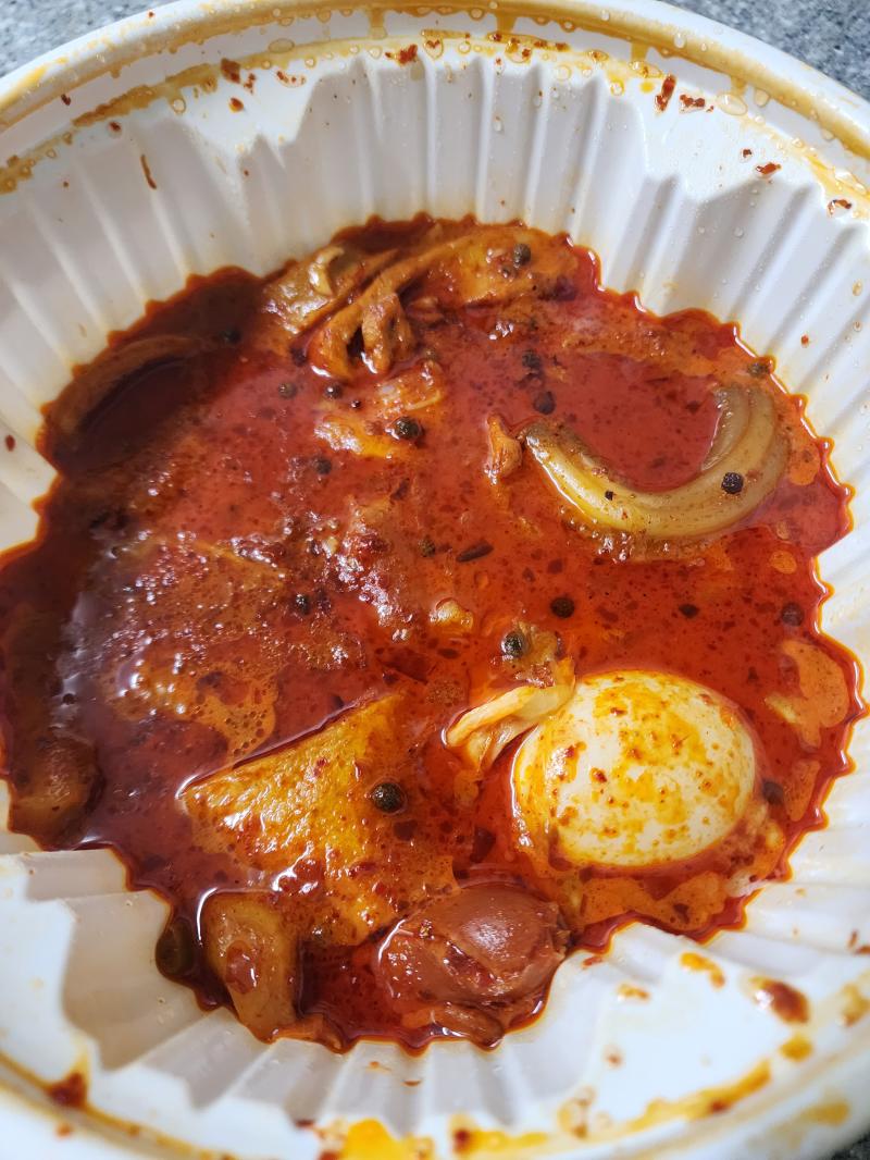 와 마라엽떡 식어서 먹어도 맛있는데 얼얼한 느낌이 확실히 남아있네
