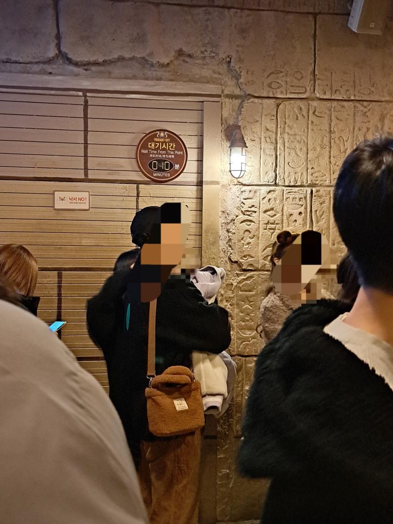 >>87 응~ 후렌치 운휴였던거 오늘 타고 타려다가 시간없어 못탄 후름도 탈거야! 풍선비행이나 모노레일도 생각중에 있어 매직패스 구매는 했지만