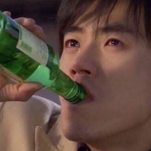 난 어디로 가야하오............ 오늘 하필 휴방일인데........ 동글이 괜찮을까 너무 걱정되네.. 복잡한 감정이다... 하.....