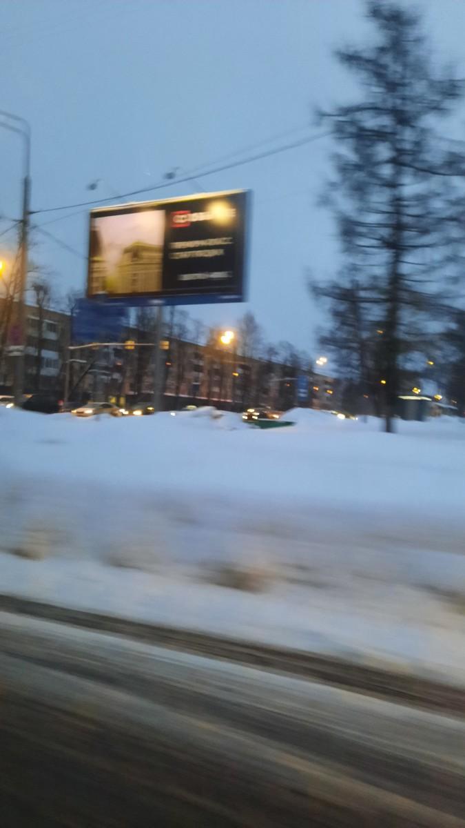 >>319 몇 개는 2-3일 전꺼라서 눈이 그래도 도로에는 없는데... 오늘은 진짜 오후에도 눈이 정리가 안돼서 집 가는데 발목 다 파묻혀서 양