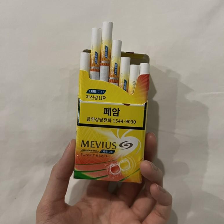 메비우스 선셋비치. 3미리였나? 단거 좋아하면 최고... 단점은 너무 빨리피게되.. 그런데 단맛은 어느담배든 이거 못따라갈껄...? 이거랑 견줄