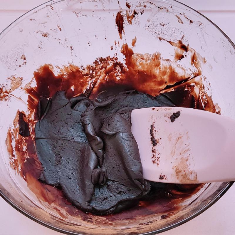 엄마한테 발렌타인데이날 초코 만들어주겠다고 했는데 아파서 못만들어서 화이트데이 오기전에 만들어주려고 어제 러닝 뛰고나서 연초 만들기 대작전 했움