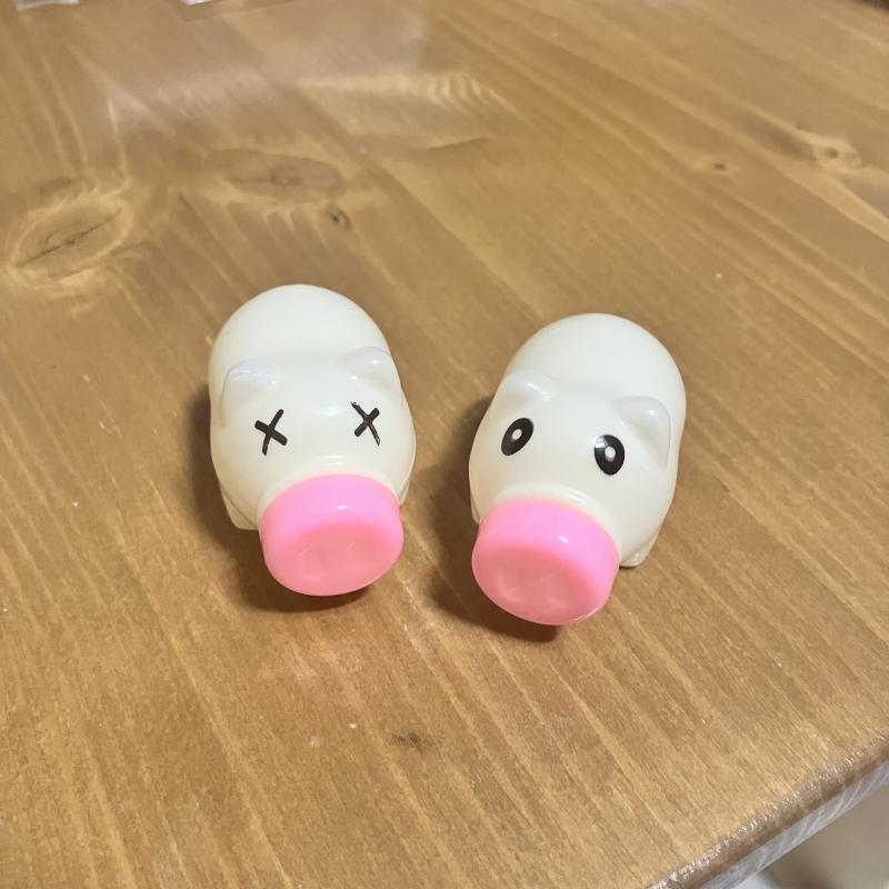>>63 돼지 한 마리 추가요 얘는 돈돈이얌 ^u^
