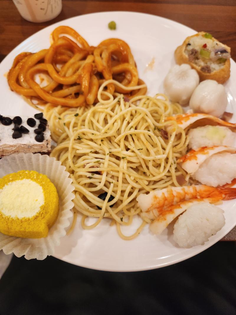 서빙 후기 1. 밥 존맛 2. 일 강도: 전단지