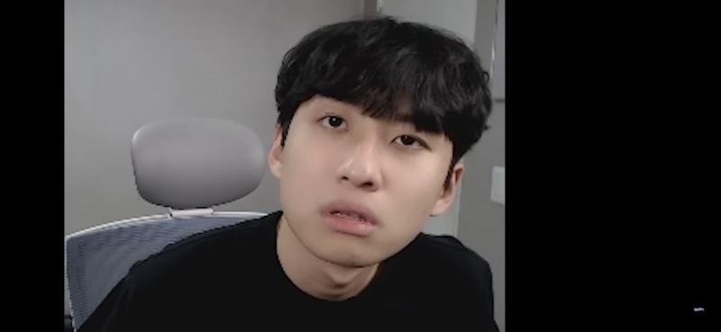 >>13 >>14 hey. 너무하다얘들아 척박하고 메마른고3인생에 이러면서 재미 좀 볼 수도 있지 아니 근데 진짜 너네도 들어봐야한다니까???