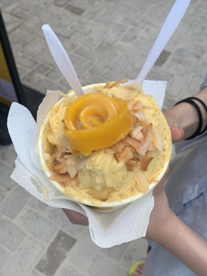 냠냠 코코넛칩이 빠삭하구 맛있어요(◍ ´꒳` ◍ )