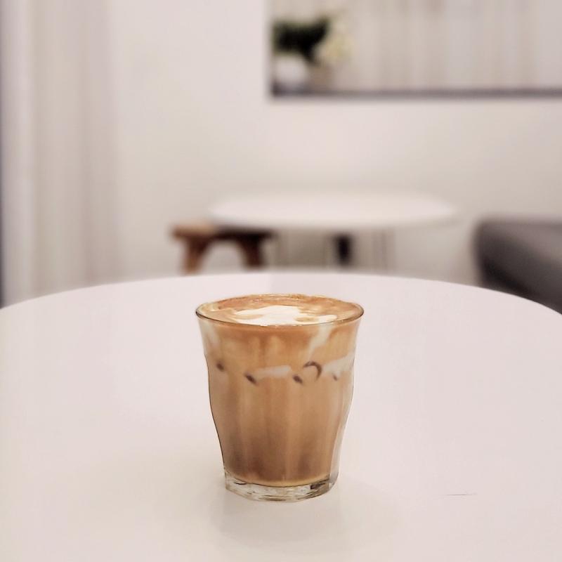 옥슈페너☕️ 💬 요긴 이게 젤 마시써👍🏻