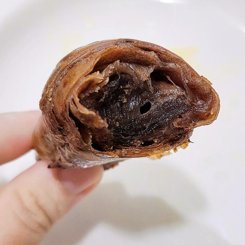 라이스페이퍼 크루와상🥐 그릭 요거트🫙 돌체라떼☕️ 💬 오랜만에 브런치st로 라이스페이퍼 크루와상 생각부다 괜찮움 귀찮아서 좀 대충 만들어가지고 