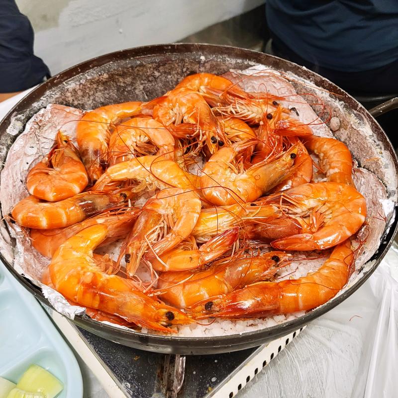 대하 소금구이🦐 얼큰 칼제비🍜 💬 거의 매년 추석에 먹는 대하 소금구이🩷