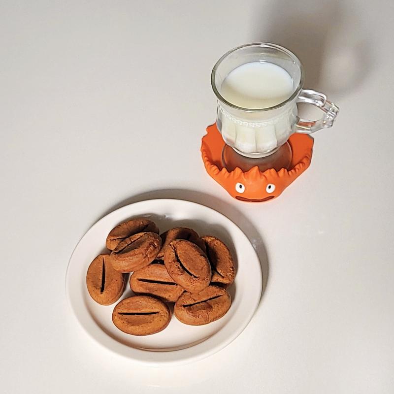 커피콩빵🍪 우유🥛 💬 이거 은근 맛도리임👍🏻🩷