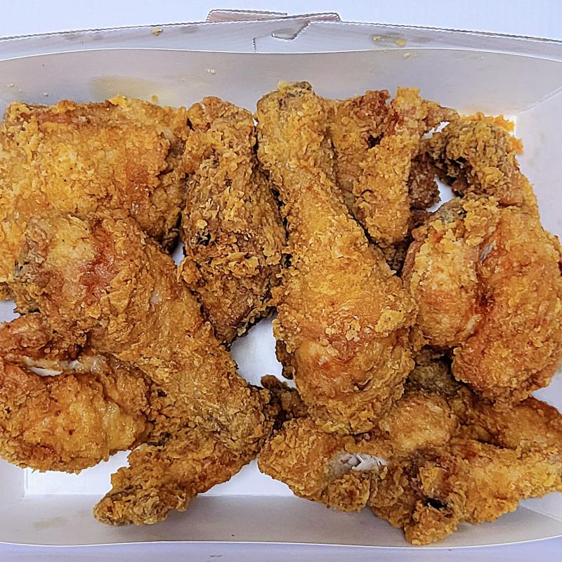 BBQ 황금 올리브 치킨🍗 💬 그리고 치킨으로 힐링🩷