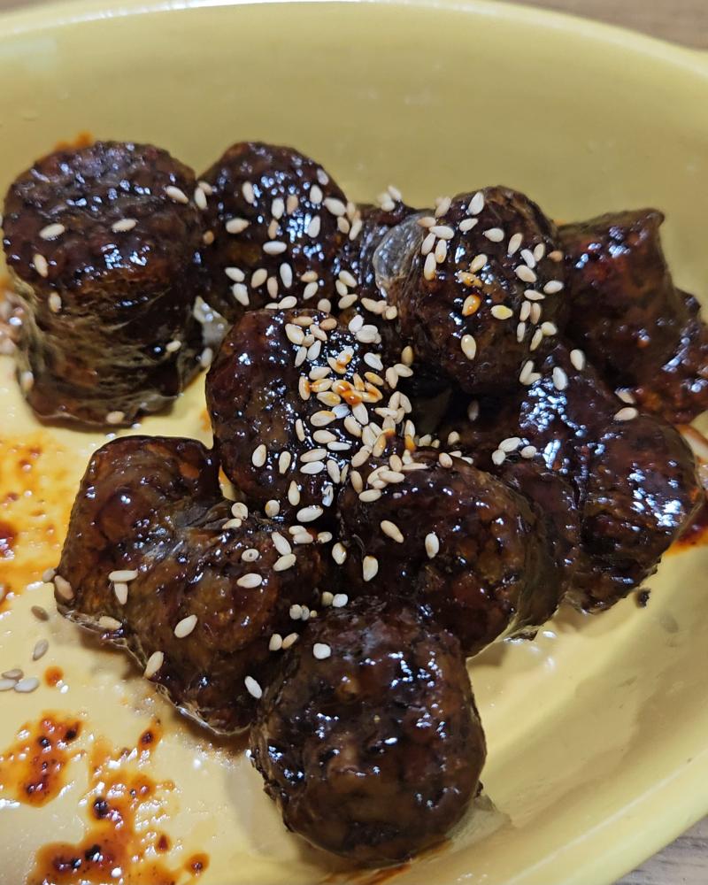 궁극의 순대꼬치 레시피를 찾아냄 소스가 완전 퀵이라 떡꼬치나 소떡소떡 해묵을때 먹어도 맛있을듯!!