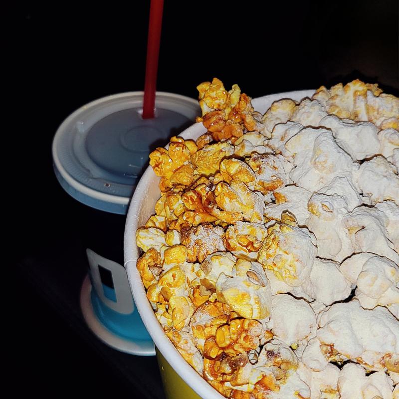 팝콘🍿 콜라🥤 💬 오랜만에 폿푸콘🩷