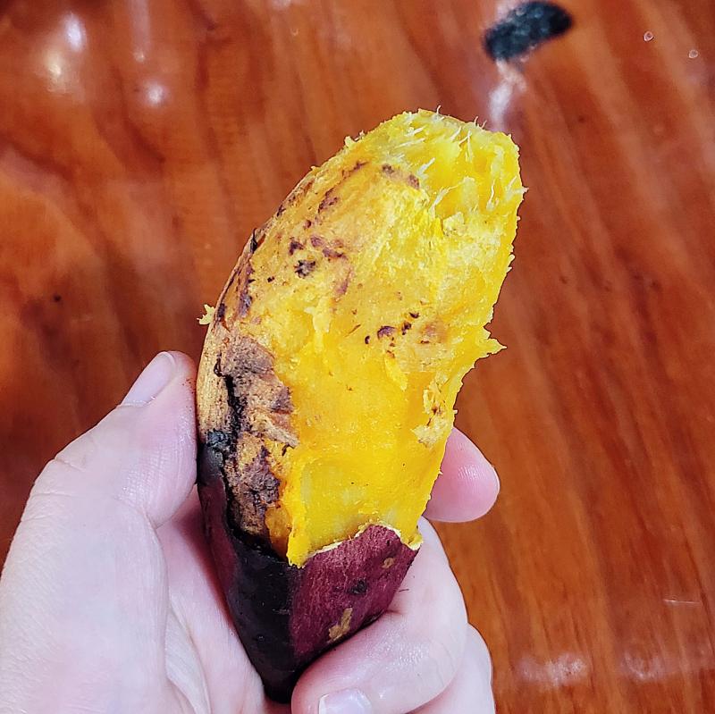 오리고기🥩 고구마🍠 💬 유치원 때부터 왔던 20년 넘은 단골 오리고깃집에 왔당