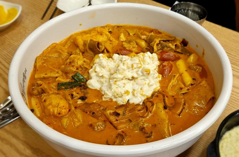 마라로제엽떡 + 콘마요 + 우삼겹 + 중국당면 그립다..🤤
