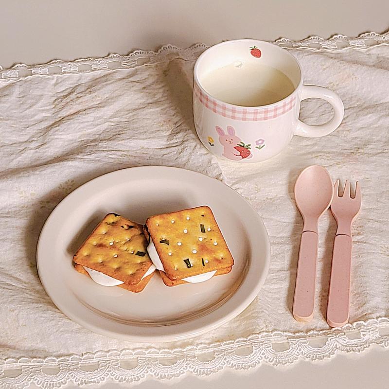 누가크래커🍪 우유🥛 💬 배불러도 디저트 배는 따로🩷