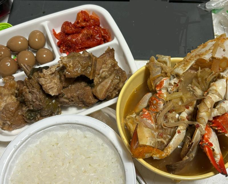 꽃게탕이랑 외갓집 반찬들! 갈비,장조림,명태무침