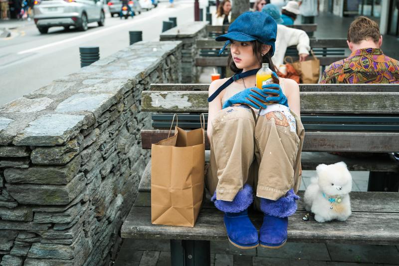 키키 취저 + 화보 그림 그릴 때 참고해야지 + i do me 노래 좋음 3월24일만 기다림