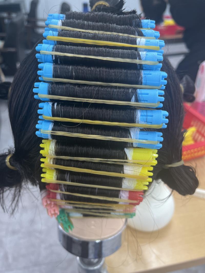 오늘은 파마 잘말아져서 기분이좋음 근데 양옆부분이 좀 에러임…