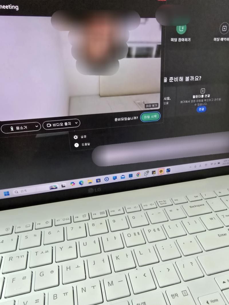 미친 카메라!!! 고쳣더니 날 거꾸로 매달아 놓음..진짜 헛웃음 나온다