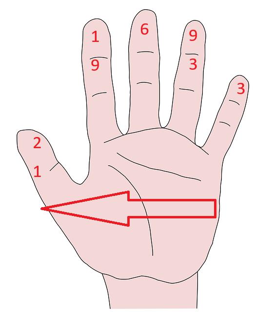 #3 우편함 소녀는 기쁜 마음을 감출 수 없었습니다. 드디어 소년-송훈-과 한 발짝 가까워졌어! 하지만 이내 기쁨은 실망으로 바뀌었습니다. 로비