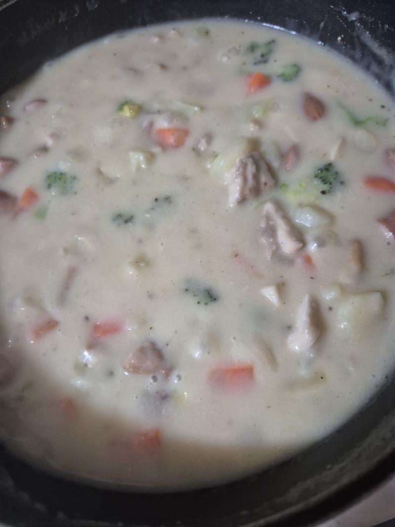 이것 뭐예요? 저 4인분 만들 생각이었어요. 원래는 양배추도 넣을 생각이었음. 어라라.......... 이게 4인분?