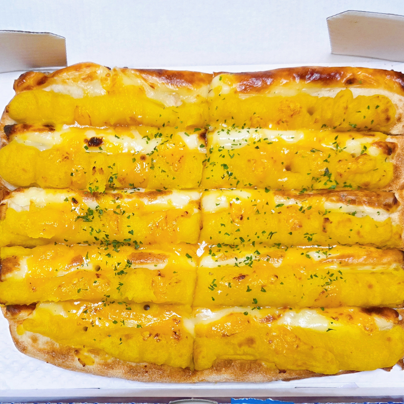 구황작물 에디션🍕 고구마크림치즈스틱🍠 💬 오랜만에 핏짜🍕🩷