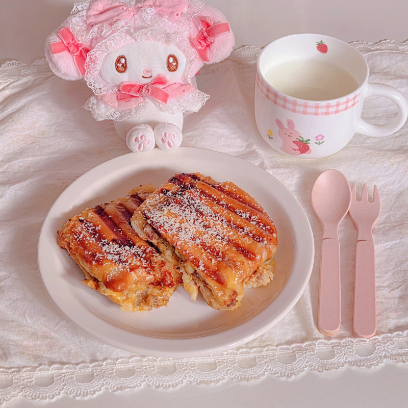 크로와상 샌드위치🥐 소불고기 파니니🥪 뺑오쇼콜라🥐 우유🥛 💬 오늘애 아침🍽단골카페에서 시켜먹깅🩷