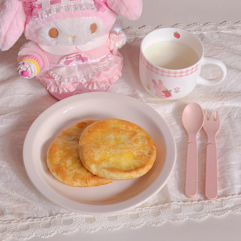 호떡🥞 우유🥛 💬 추운날에는 호떡이징🩷아침부터 열심히 호떡 맹글어따