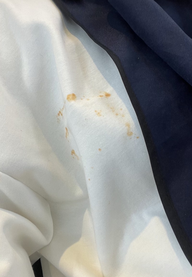 >>869 아니씨발 납작분모자먹다가 국물튀어서 이지랄남