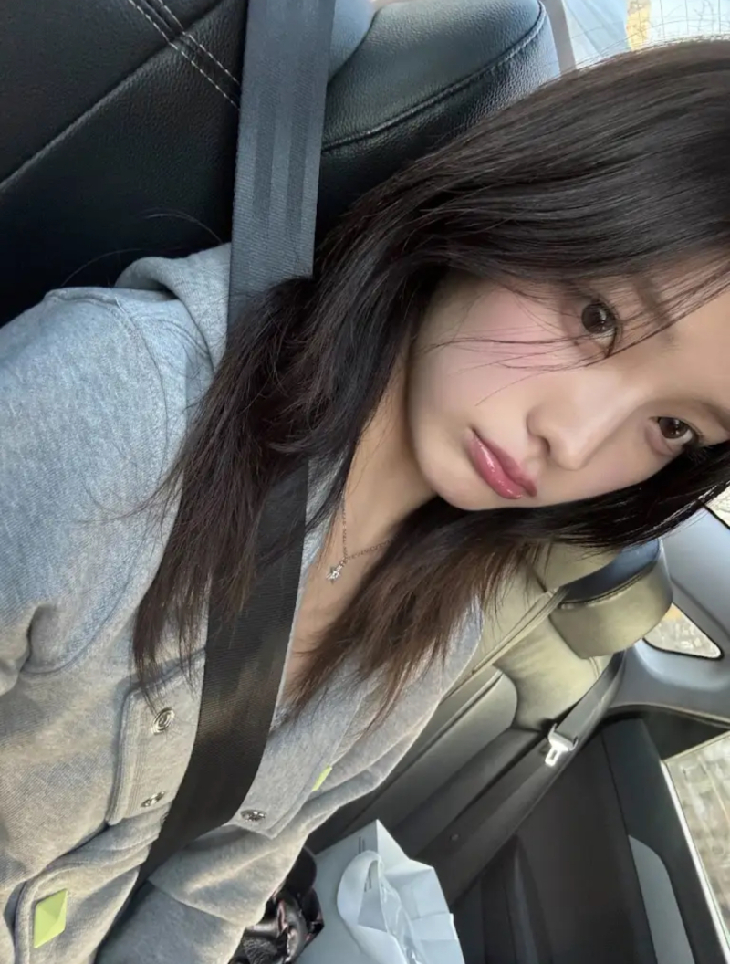 와 로하웅니진짜 종나예쁘네ㄷㄷㄷㄷ