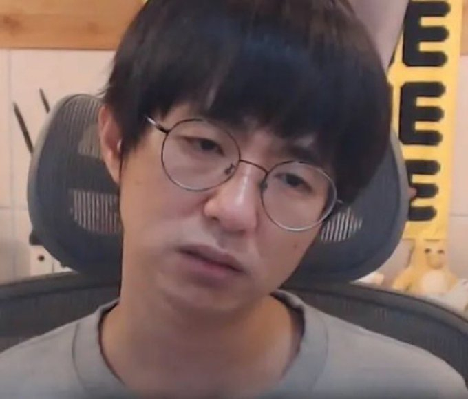 이 케인님 진짜 지금 영애랑 똑같어요