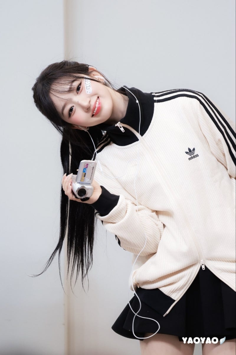 오해원 이쁜거??? 당연히 모두가 알겠지만 더 많은 이들이 알아주길 바램 난 이 큐티쁘띠원더풀앤미라클앤골져스칙앤섹시다이너마이트를 널리널리 알리고