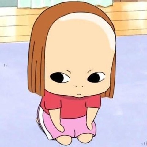 얼마전에 개웃겻던거 난 이마가 넓고 동그란 편인데 같이 누워서 뒹굴뒹굴 하다가 걔가 내 이마를 냅다까라 올빽으로 쫙 넘기더니 혼자 귀엽다고 빵터