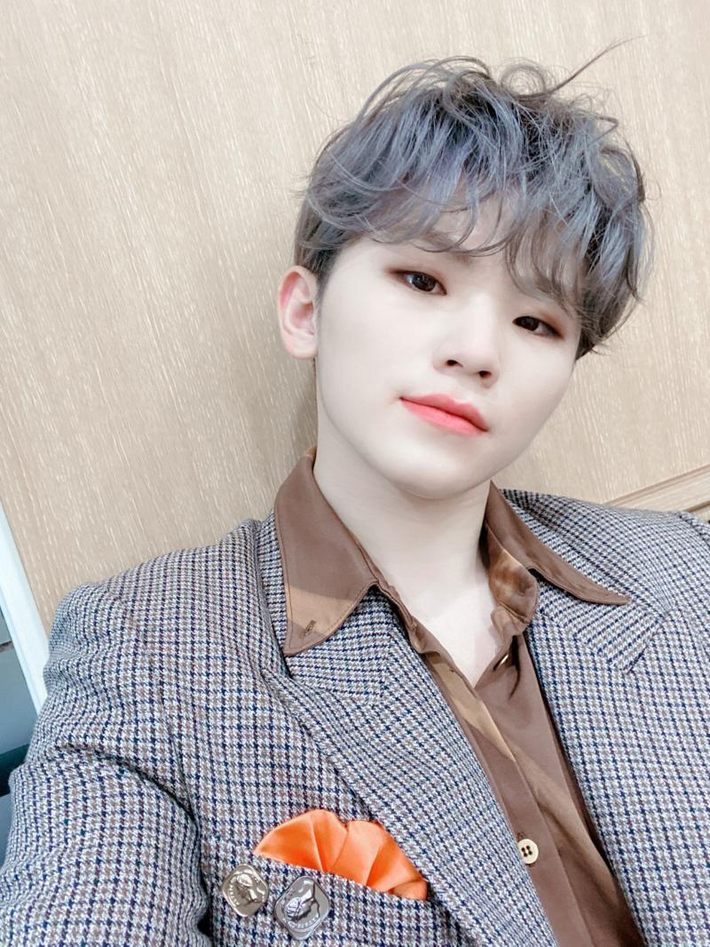 세븐틴 윤정한 이지훈
