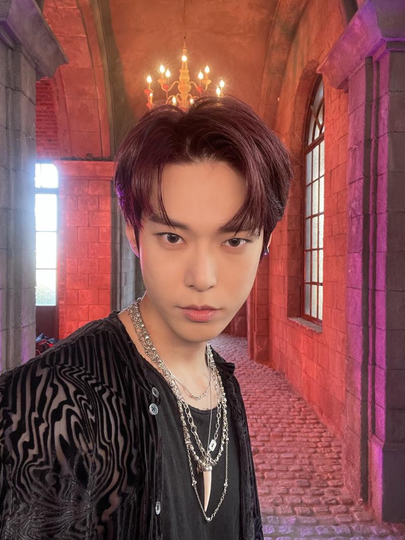 NCT FAVORITE VAMPIRE DOYOUNG