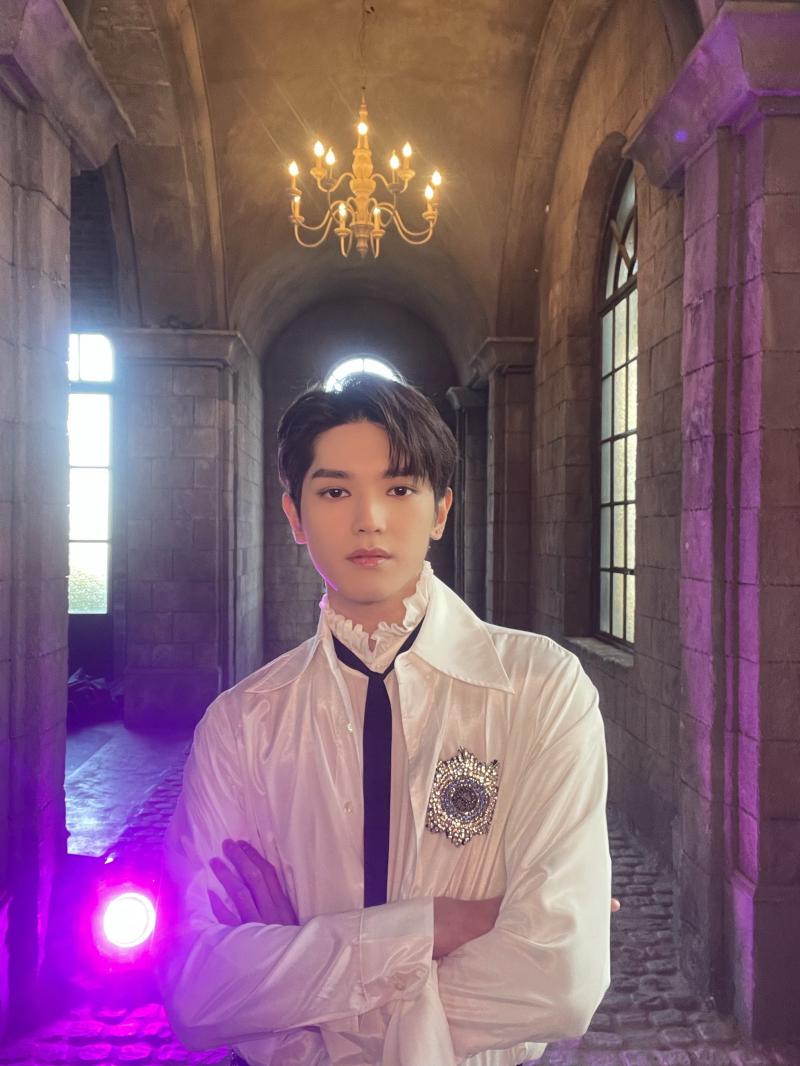 NCT FAVORITE VAMPIRE TAEYONG