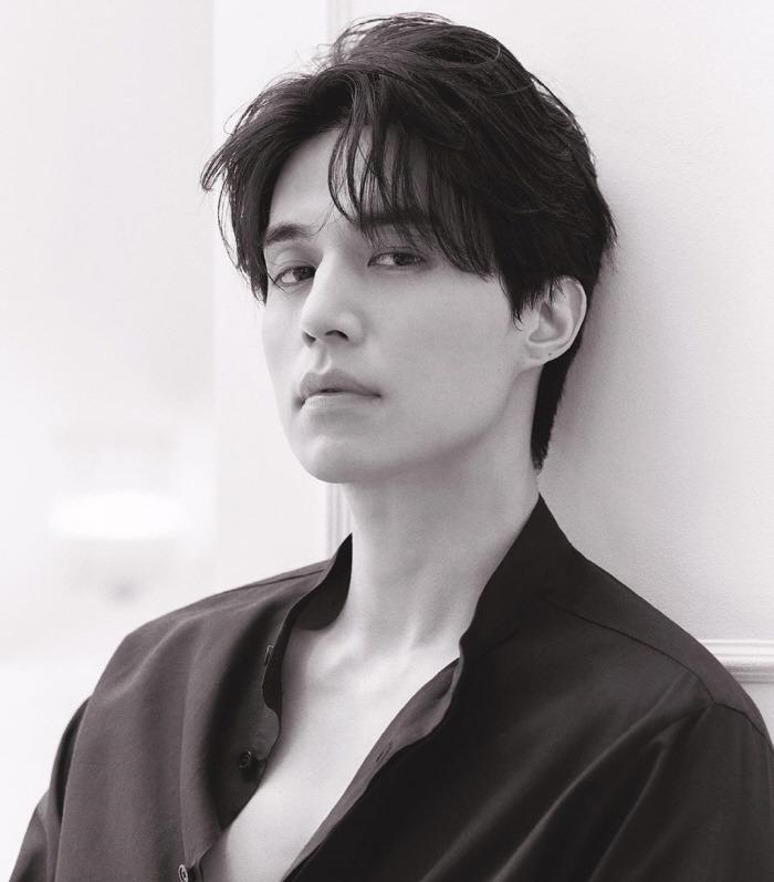이동욱
