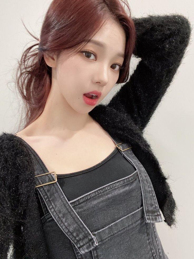 저세상 좋은 하면 카리나지 자체 아니 너무 비현실적이어서 그런가 영상 보면 이쁘고 폰카 보면 더더 이쁘고 실물 보고 싶다