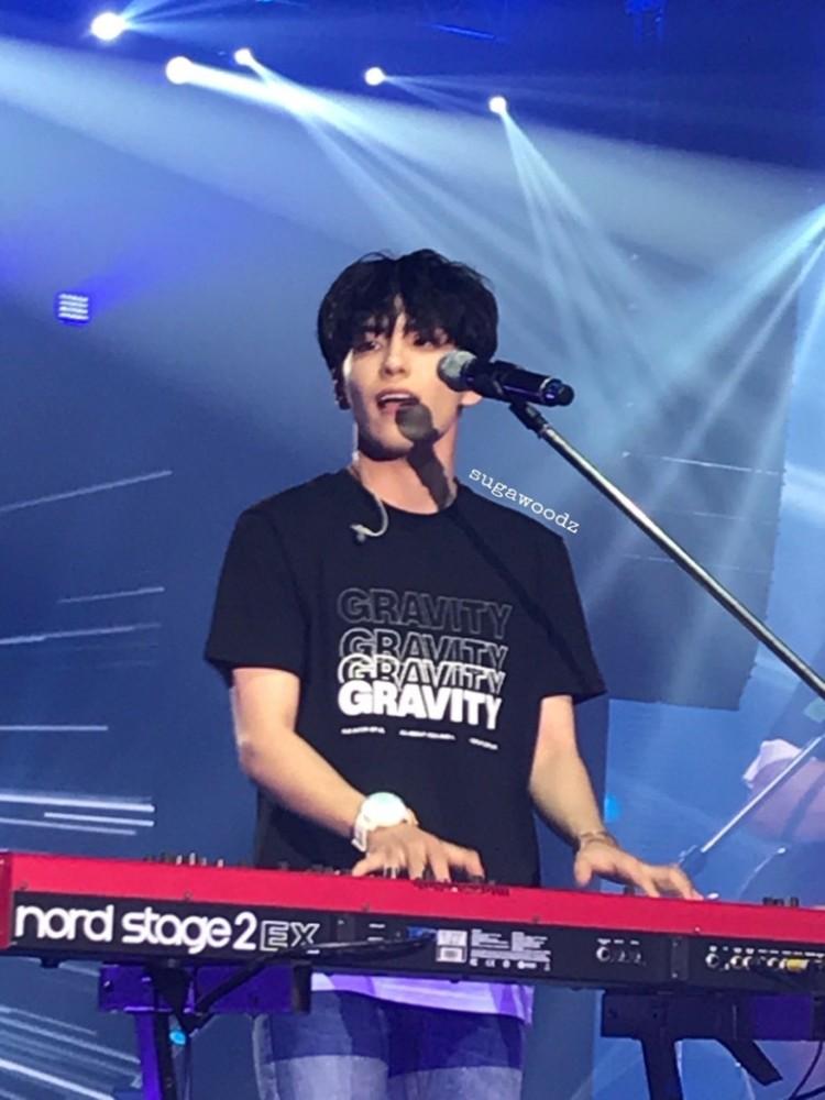 데이식스 원필