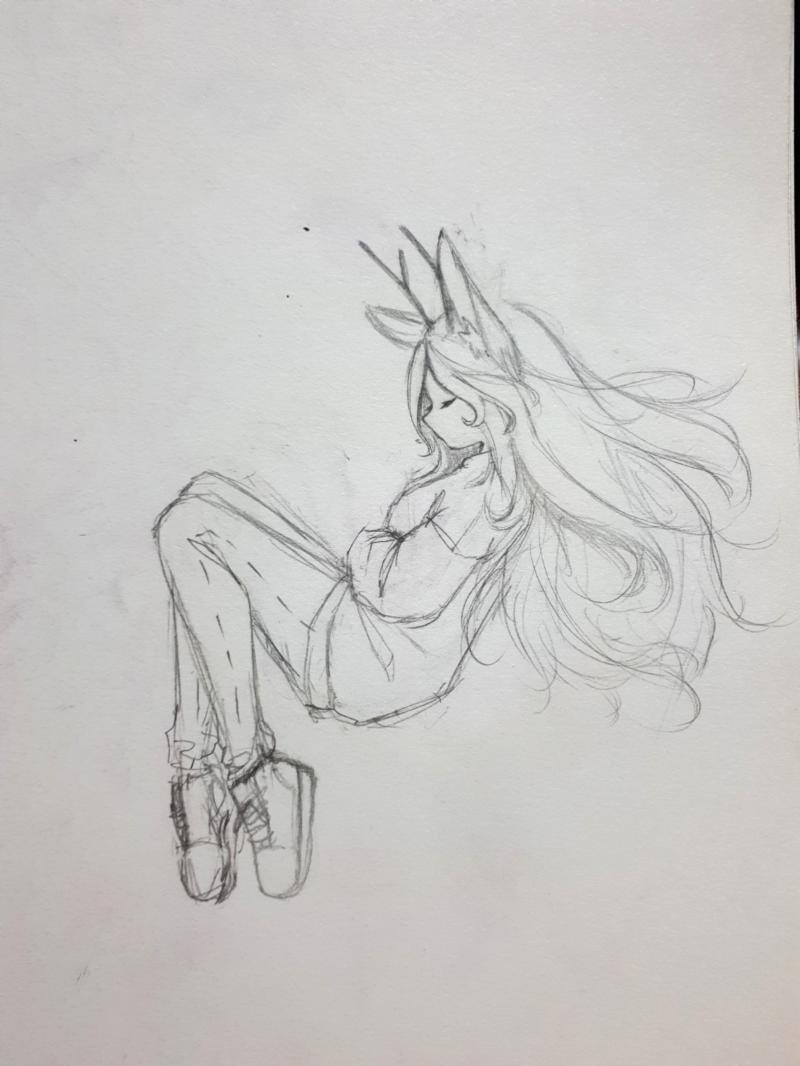 이건 오너캡니다 너무 옛날에 끄적인거라 퀄리티가 저세상이라 올리기 부끄럽지만 그려놓은게 이거밖에 아무튼 우리 오너캐 스레주 금손님의 그림체로 보고싶다 머리에 저거 토끼귀랑 사슴뿔