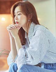 이런거 첫번째꺼는 아직 중딩이라 어울릴 같고 두번째는 내가 유교걸이어서