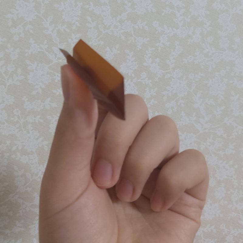 일단 스레주는 프로폴리스로 비행기 접음