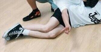 사진 올리니까 나까지 자괴감 드는 사진도 같은 사람 남자분이셔