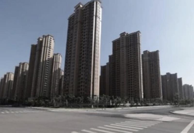 레벨 콘크리트 미로 Level Concrete Jungle 안전함 확인된 생명체 없음 레벨 백룸의 번째 레벨이다 설명 레벨 아스팔트 도로와 콘크리트 재질의 빌딩만이 존재하는
