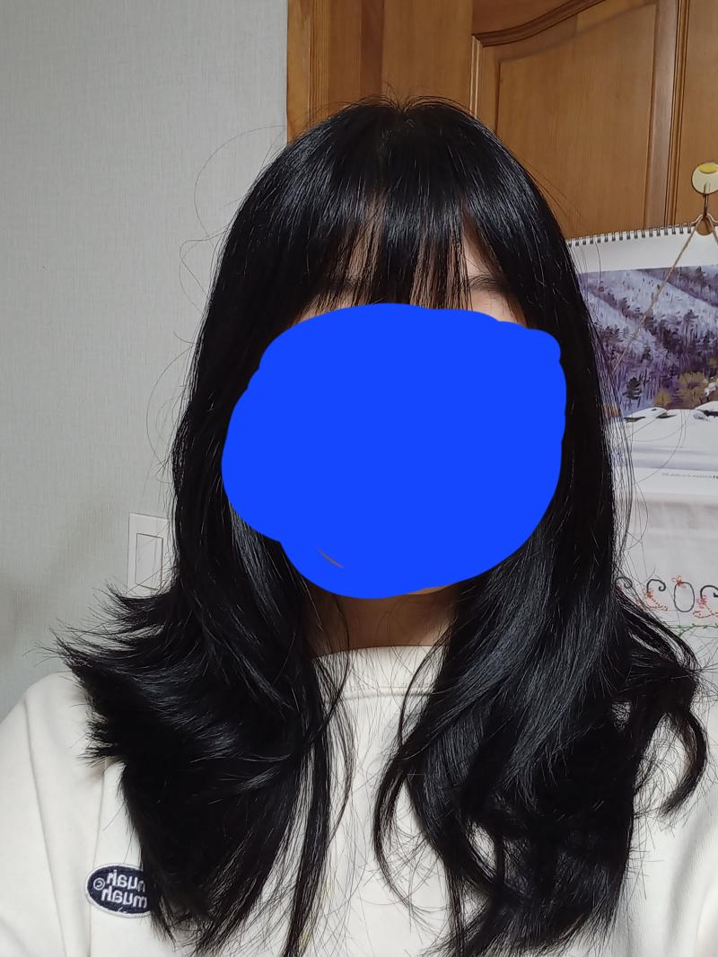 반곱슬인줄 알고 살아왔는데 한달 전에 레이어드컷해서 몰겠네