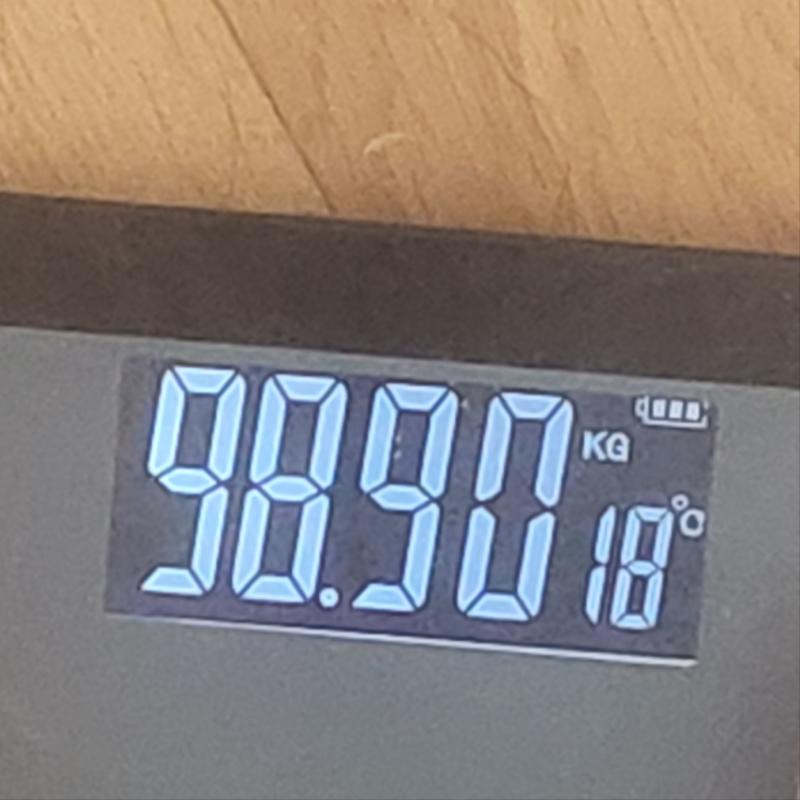 얘들아 오랜만에 돌아왔어 접은줄 알았지 바쁘다는 핑계로 막살긴 했어 마라탕 맛잇더라 근데 충격적인 사실 이따구로 했는데 두자리수 근데 충격적인 사실 장염걸려서 이렇게 된거라