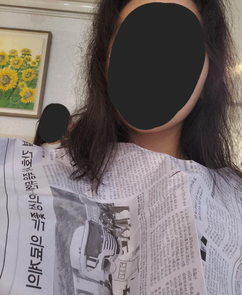 대망의 비포에프터 아직 곱슬기가 남아 있긴 한데 전처럼 방방 뜨진 않아서 나름 괜찮은 같음