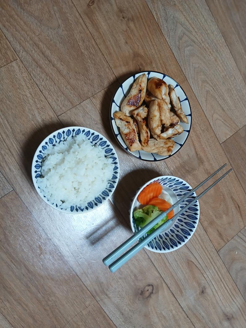 아침식사 당분간은 이대로 먹어도 될듯 맛있음