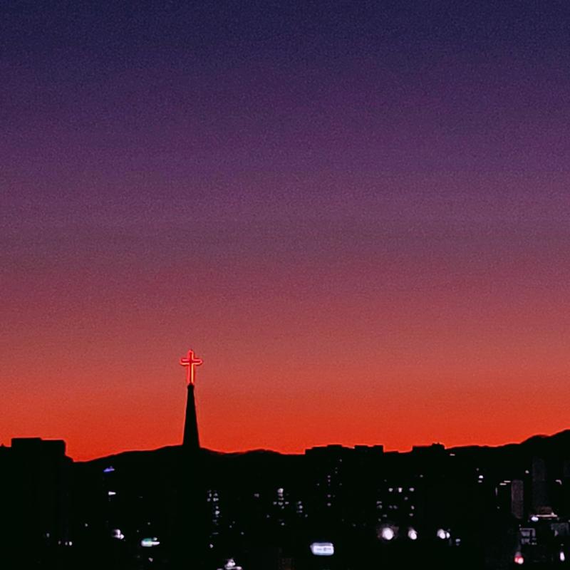 설거지 하고 정리하고 쉬다가 시가 넘어서 나갔더니 이미 해는 넘어가 있던 분이라묘 그전에 도착 했는데 해넘이는 내일 다시 도전해야지 비록 해넘이는 봤지만 노을은 예뻐서 컴컴해